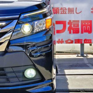 VOXY　ヴォクシー　ハイブリッドV【総合評価優良車】【カスタム】