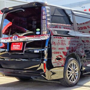 VOXY　ヴォクシー　ハイブリッドV【総合評価優良車】【カスタム】