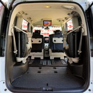 SERENA　セレナ　ハイウェイスターG S-HYBRID＂後期型＂【車検２年付】