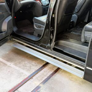 ELGRAND エルグランド　VIP【特別仕様車】