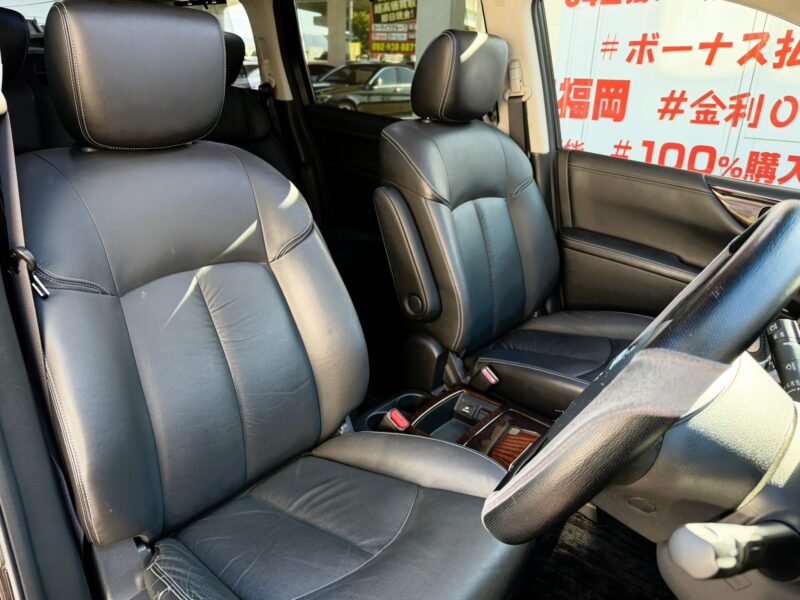 ELGRAND エルグランド VIP【特別仕様車】
