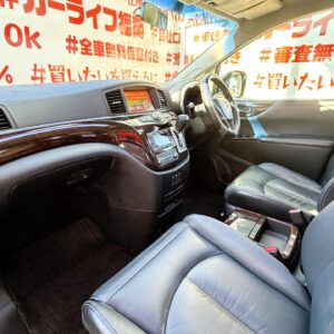 ELGRAND エルグランド　VIP【特別仕様車】