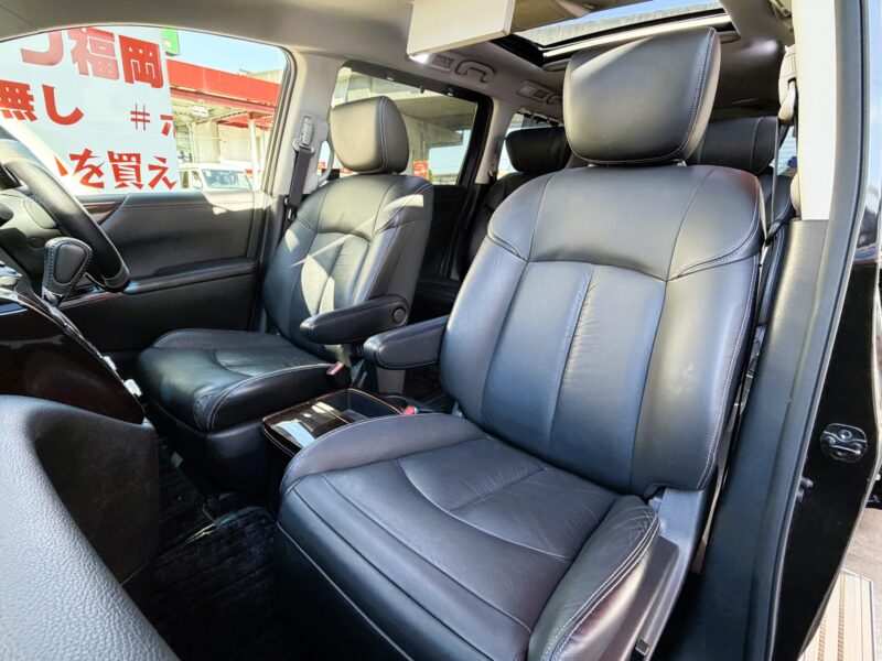 ELGRAND エルグランド VIP【特別仕様車】