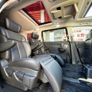 ELGRAND エルグランド　VIP【特別仕様車】