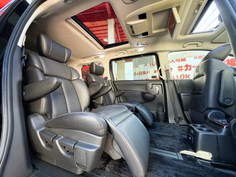ELGRAND エルグランド VIP【特別仕様車】