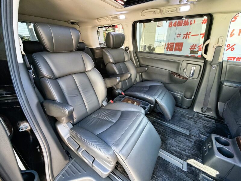 ELGRAND エルグランド VIP【特別仕様車】