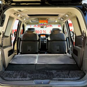 ELGRAND エルグランド　VIP【特別仕様車】