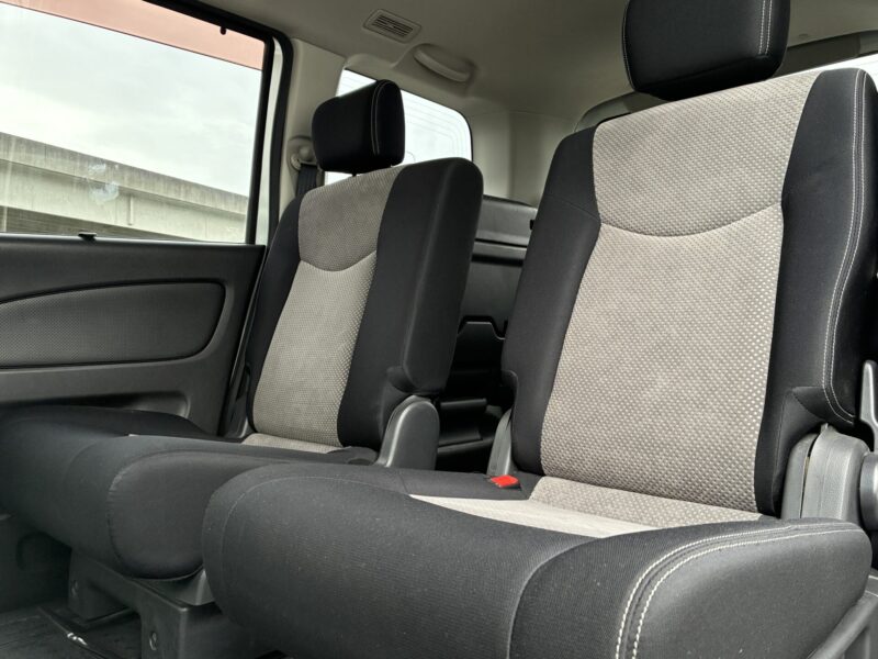 SERENA セレナ ライダー 【総合評価優良車】【特別仕様車】【車検2年付】