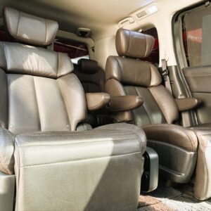 ELGRAND　エルグランド　ハイウェイスタープレミアム【総合評価優良車】【特別仕様車】【車検2年付】