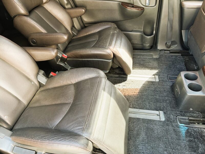 ELGRAND エルグランド ハイウェイスタープレミアム【総合評価優良車】【特別仕様車】【車検2年付】