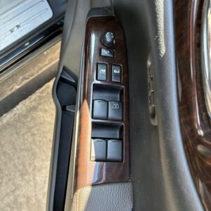 ELGRAND　エルグランド　ハイウェイスタープレミアム【総合評価優良車】【特別仕様車】【車検2年付】