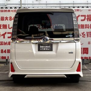 VOXY　ヴォクシー　ハイブリッドＺＳ煌Ⅱ【特別仕様車】【車検2年付】