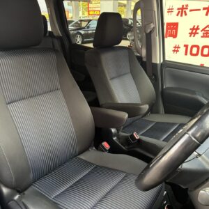VOXY　ヴォクシー　ハイブリッドＺＳ煌Ⅱ【特別仕様車】【車検2年付】
