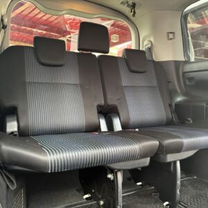 VOXY　ヴォクシー　ハイブリッドＺＳ煌Ⅱ【特別仕様車】【車検2年付】