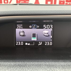 VOXY　ヴォクシー　ハイブリッドＺＳ煌Ⅱ【特別仕様車】【車検2年付】
