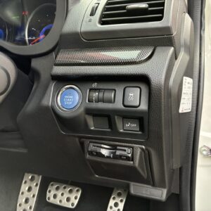 IMPREZA インプレッサXV ハイブリッド 2.0i-L・アイサイト 【総合評価優良車】【4WD】【車検2年付】