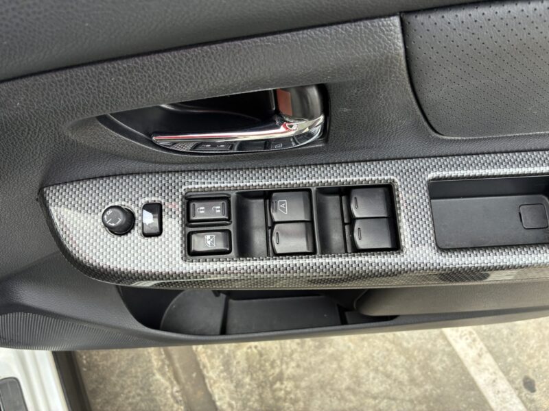 IMPREZA インプレッサXV ハイブリッド 2.0i-L・アイサイト 【総合評価優良車】【4WD】【車検2年付】